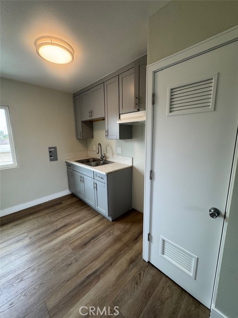 Detail Gallery Image 47 of 71 For 9205 S San Pedro St, Los Angeles,  CA 90003 - – Beds | – Baths
