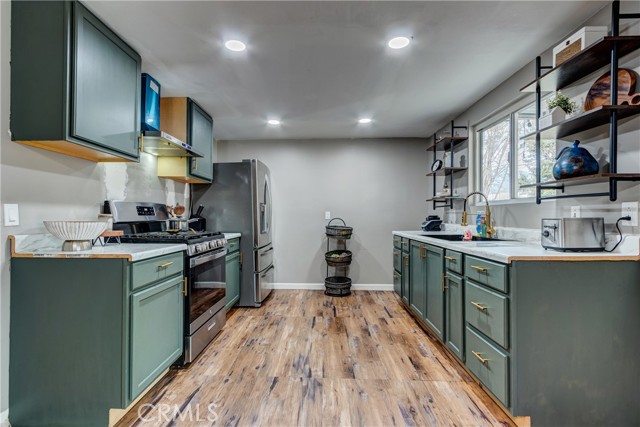 Detail Gallery Image 6 of 30 For 126 Irving, Upland,  CA 91786 - 3 Beds | 2 Baths