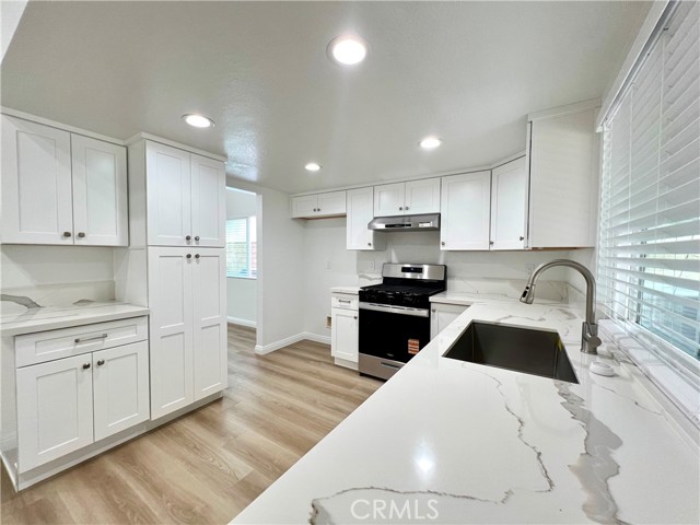 Detail Gallery Image 10 of 30 For 1545 Meadow Glen Rd, Diamond Bar,  CA 91765 - 4 Beds | 2 Baths