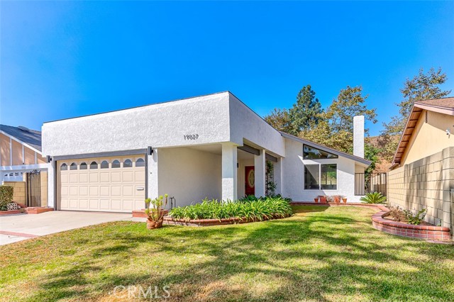 Detail Gallery Image 2 of 36 For 19027 Wiersma Ave, Cerritos,  CA 90703 - 4 Beds | 2 Baths