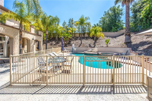 Detail Gallery Image 55 of 65 For 652 Fairway Dr, Redlands,  CA 92373 - 5 Beds | 4/1 Baths