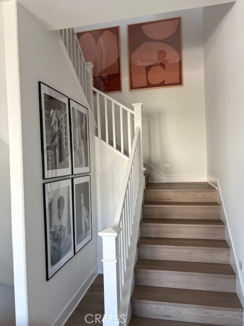 Detail Gallery Image 34 of 40 For 431 Flycatcher, Irvine,  CA 92618 - 4 Beds | 3 Baths