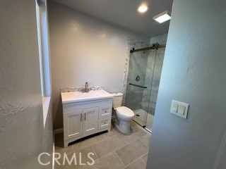 https://media.crmls.org/medias/bff2d924-a335-4f2a-8921-70ae95adc33b.jpg?preset=X-Large