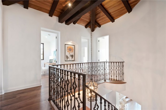 1725 Oak Avenue, Manhattan Beach, California 90266, 4 Bedrooms Bedrooms, ,4 BathroomsBathrooms,Residential,Sold,Oak,SB21251679