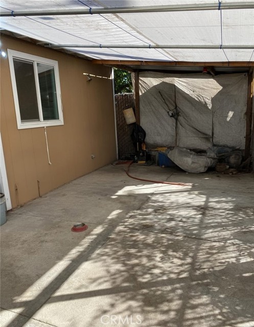 Detail Gallery Image 4 of 5 For 1238 E 100th, Los Angeles,  CA 90002 - 3 Beds | 3 Baths