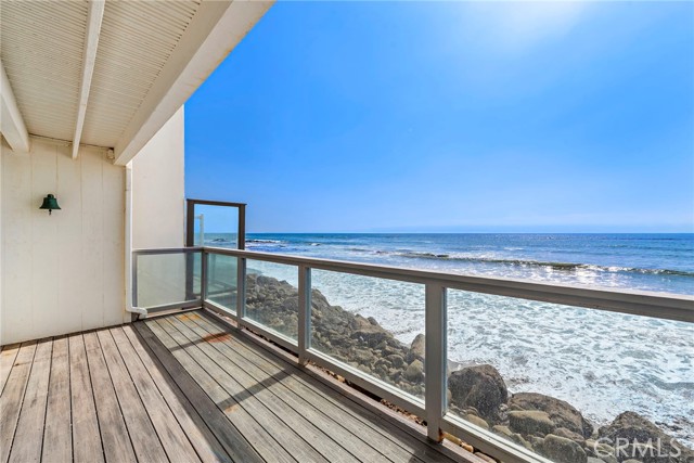 Detail Gallery Image 24 of 67 For 11770 Pacific Coast #N,  Malibu,  CA 90265 - 3 Beds | 3/1 Baths