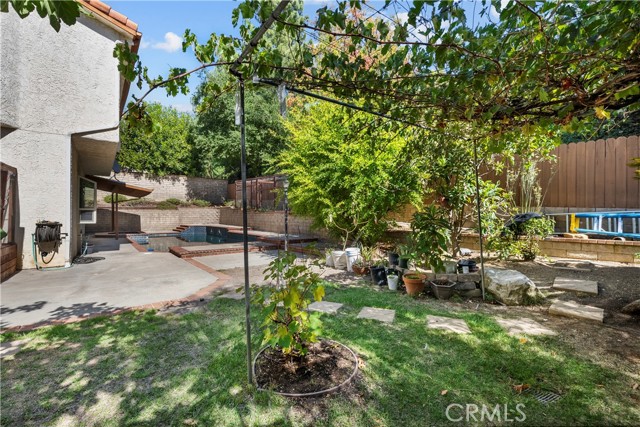 Detail Gallery Image 20 of 46 For 6056 Lake Lindero, Agoura Hills,  CA 91301 - 4 Beds | 3/1 Baths