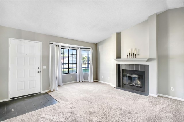 Detail Gallery Image 4 of 19 For 39233 Rising Hill, Temecula,  CA 92591 - 3 Beds | 2 Baths