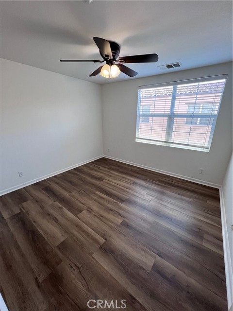 Detail Gallery Image 16 of 36 For 4432 Owens St #104,  Corona,  CA 92883 - 3 Beds | 2/1 Baths