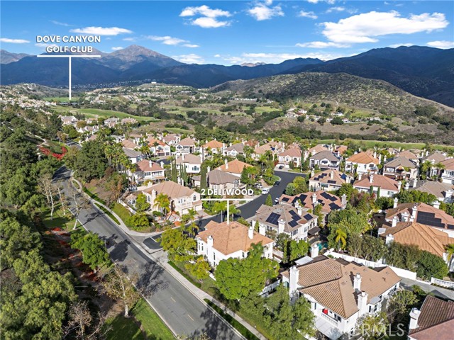 Detail Gallery Image 3 of 49 For 2 Dellwood, Rancho Santa Margarita,  CA 92679 - 4 Beds | 3/1 Baths