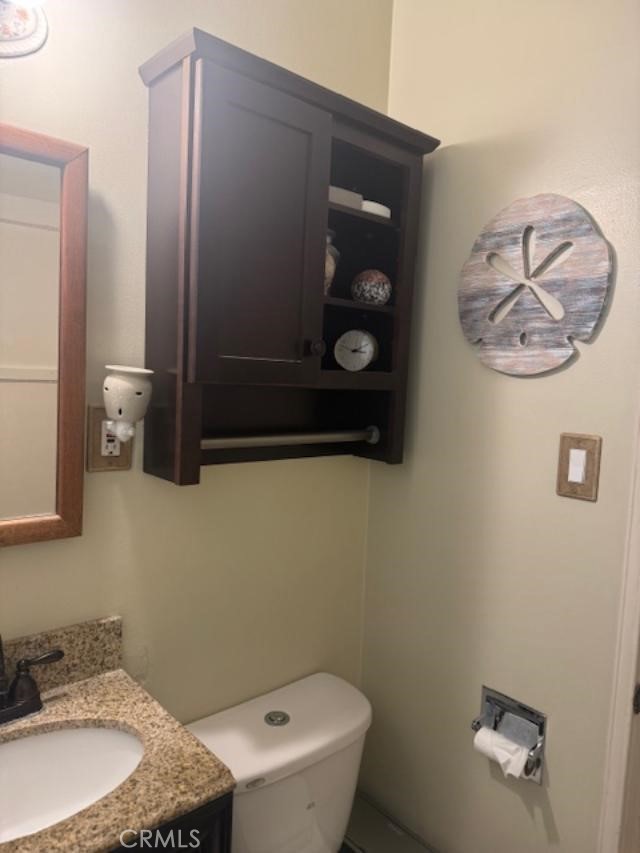 Detail Gallery Image 5 of 11 For 12608 Coldbrook Ave, Downey,  CA 90242 - 3 Beds | 2 Baths