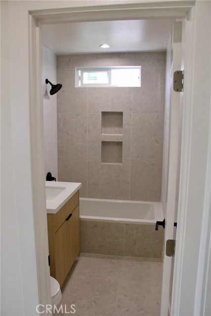 Detail Gallery Image 17 of 22 For 21217 S Main, Carson,  CA 90745 - 2 Beds | 1 Baths