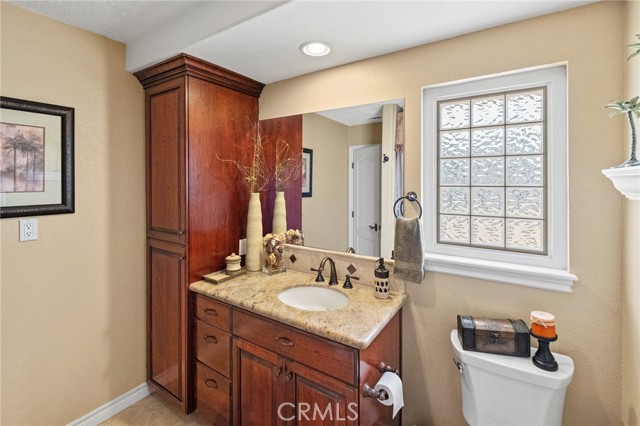 Detail Gallery Image 35 of 43 For 19240 Tonkawan, Apple Valley,  CA 92307 - 3 Beds | 2 Baths