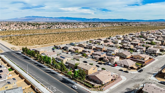 Detail Gallery Image 28 of 41 For 11938 Tiffany, Victorville,  CA 92392 - 4 Beds | 3 Baths
