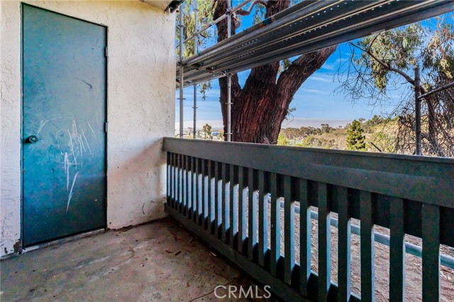 4064 Huerfano Avenue, San Diego CA: https://media.crmls.org/medias/bffa3f8c-c49f-4778-a42a-7977e1fb2c3d.jpg