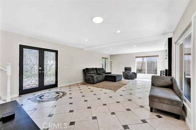 Detail Gallery Image 6 of 45 For 22702 Islamare, Lake Forest,  CA 92630 - 4 Beds | 2/1 Baths