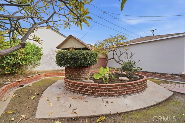 Image 32 of 39 For 2917 Del Amo