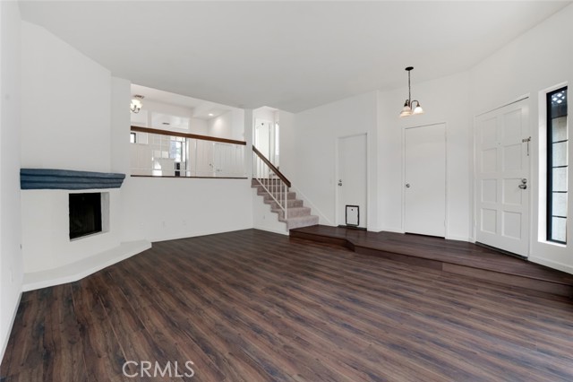 Detail Gallery Image 6 of 32 For 20737 Roscoe Bld #701,  Winnetka,  CA 91306 - 3 Beds | 2/1 Baths