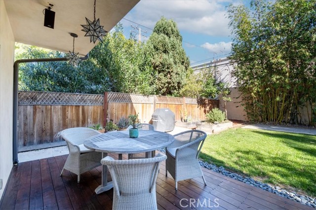 3004 Oak Avenue, Manhattan Beach, California 90266, 3 Bedrooms Bedrooms, ,2 BathroomsBathrooms,Residential,Sold,Oak,SB22239003