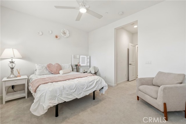 5 Bed Home for Sale in Saugus, California