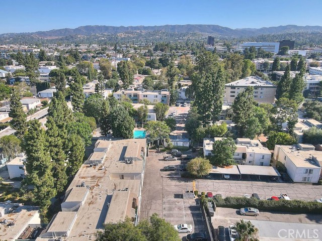 5700 Etiwanda, 212 photo 32