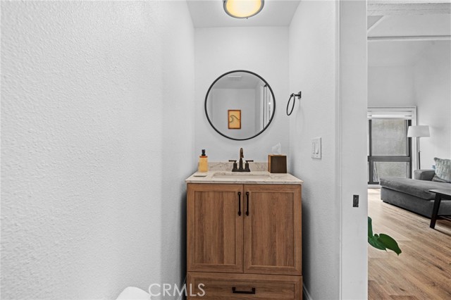 Detail Gallery Image 19 of 20 For 310 W Imperial Ave #4,  El Segundo,  CA 90245 - 2 Beds | 2/1 Baths