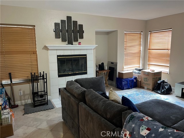 3030 Holline Court, Lancaster CA: https://media.crmls.org/medias/bfff4bff-5462-4fb1-af2f-14661f12f68d.jpg