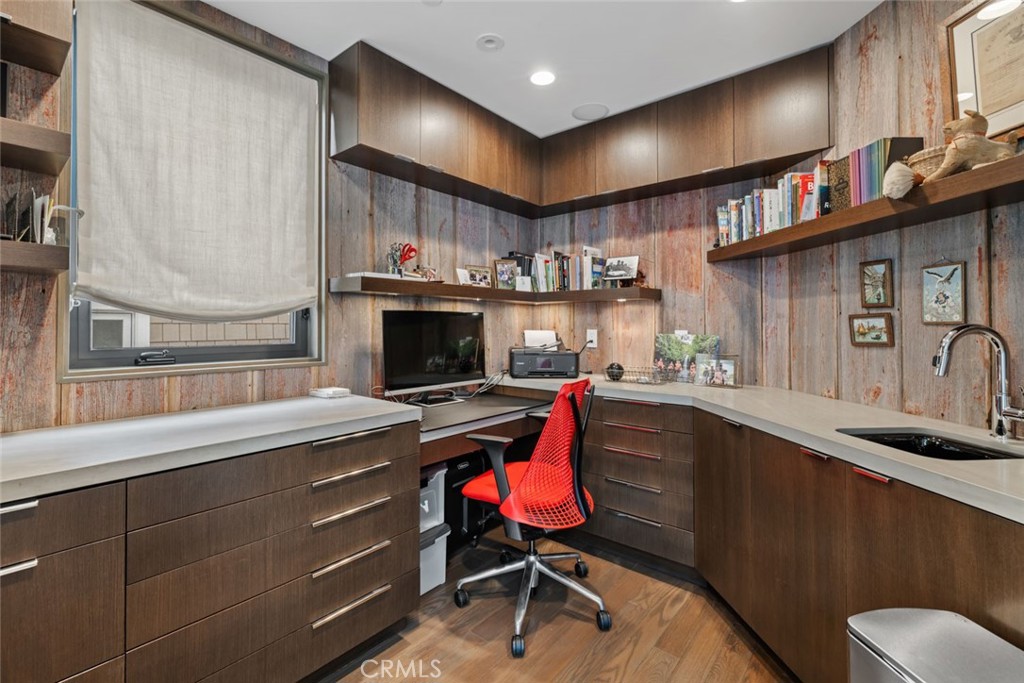 C000412e E9ab 41d7 8e4d 0c828a50e9f1