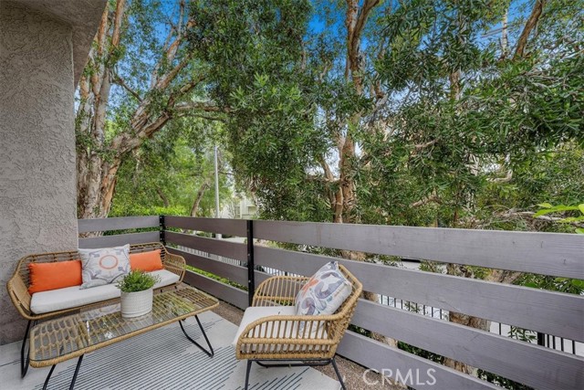 1814 Thayer Avenue, Los Angeles CA: https://media.crmls.org/medias/c000634b-60b8-4451-b401-c40341dc33a1.jpg