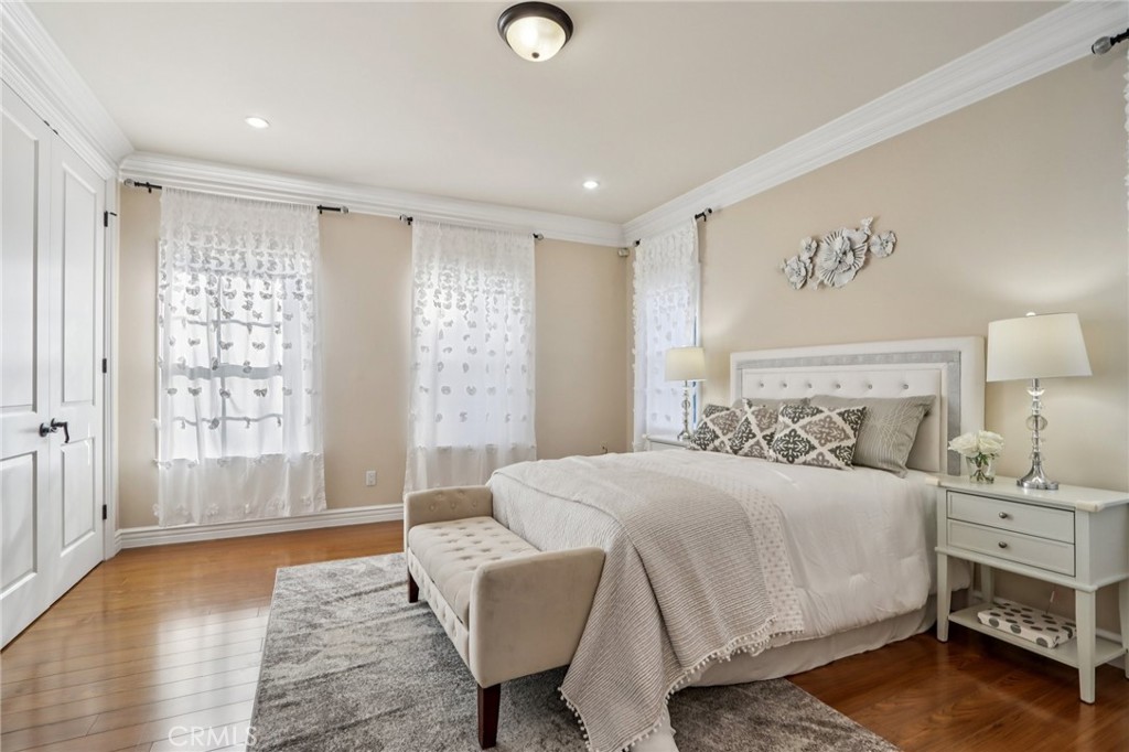 MLS #WS25261103 image #36