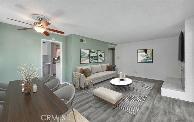 22247 Criswell Street photo 6