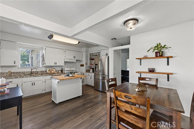 Detail Gallery Image 19 of 43 For 645 N 8th Ave, Upland,  CA 91786 - 3 Beds | 1 Baths