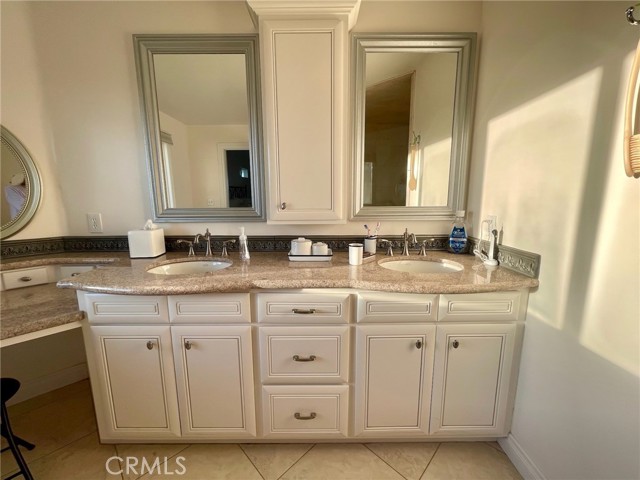 Detail Gallery Image 16 of 27 For 33985 Madera De Playa, Temecula,  CA 92592 - 3 Beds | 2 Baths