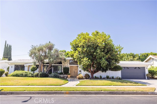 Detail Gallery Image 1 of 1 For 17800 San Jose St, Granada Hills,  CA 91344 - 4 Beds | 3 Baths