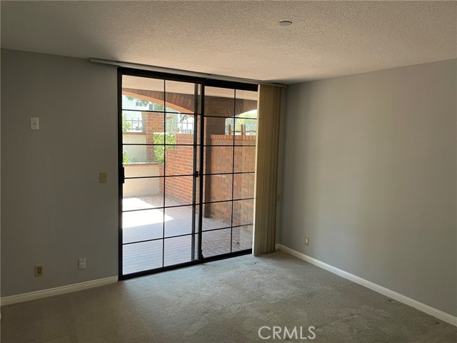 Detail Gallery Image 9 of 32 For 200 N Swall Dr #L252,  Beverly Hills,  CA 90211 - 2 Beds | 2 Baths