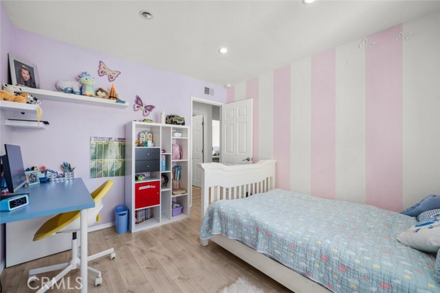 22835 Styles Street, Woodland Hills CA: https://media.crmls.org/medias/c004ed99-16a9-4033-bf39-9fbd1d41c2fd.jpg
