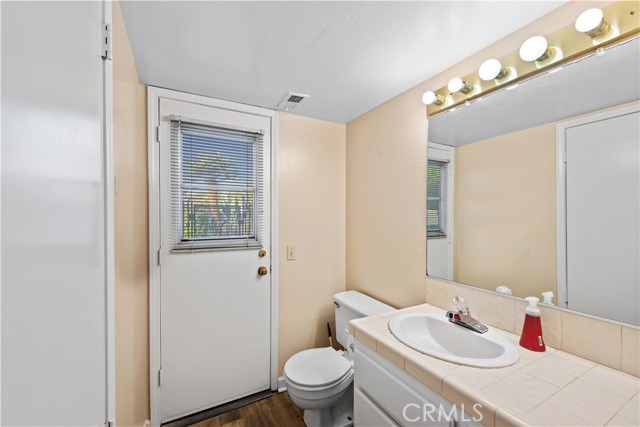 30340 Channel Way Drive, Canyon Lake CA: https://media.crmls.org/medias/c00541ca-7f36-4cef-8b14-2715f0f95f30.jpg