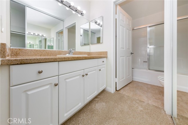 Detail Gallery Image 11 of 19 For 5545 Canoga Ave #320,  Woodland Hills,  CA 91367 - 1 Beds | 1 Baths