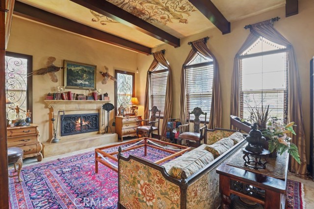 6 Marble Creek Lane, Coto de Caza CA: https://media.crmls.org/medias/c006e6c4-3dc9-48a9-89b9-8db48a42aedd.jpg