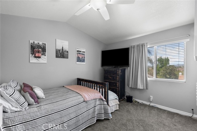 Detail Gallery Image 31 of 45 For 22565 Pecan Pl, Saugus,  CA 91390 - 4 Beds | 2/1 Baths