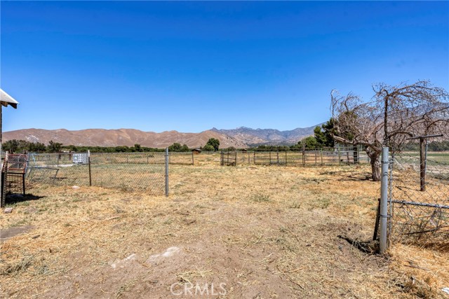 Detail Gallery Image 25 of 34 For 18220 Hwy 178, Weldon,  CA 93240 - 2 Beds | 1 Baths