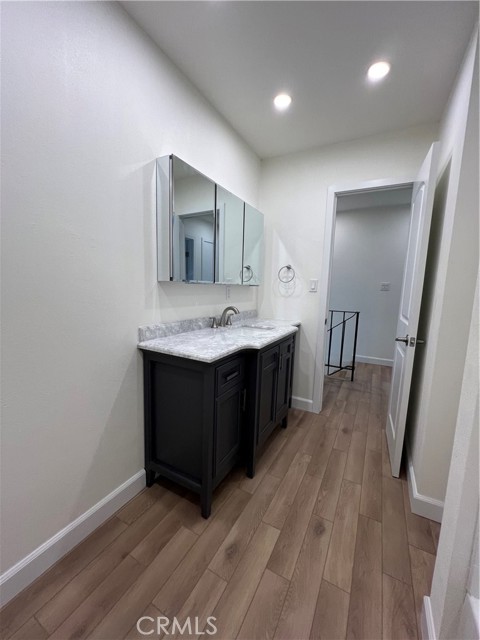 Detail Gallery Image 23 of 27 For 12314 Breezewood Dr #B,  Whittier,  CA 90604 - 2 Beds | 1/1 Baths