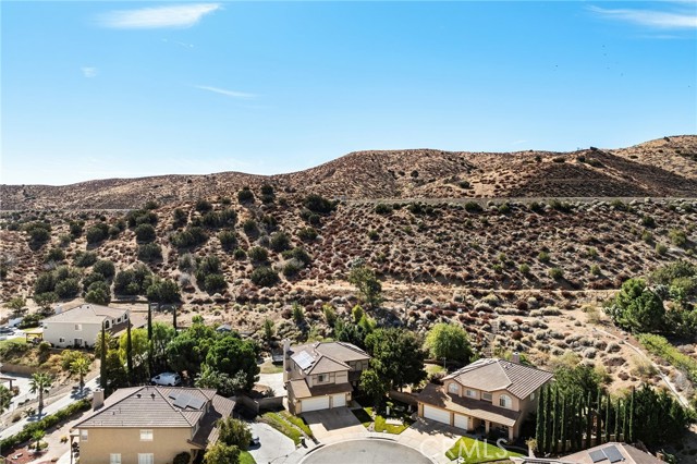 Detail Gallery Image 4 of 43 For 40200 Wyngate Ct, Palmdale,  CA 93551 - 5 Beds | 3 Baths