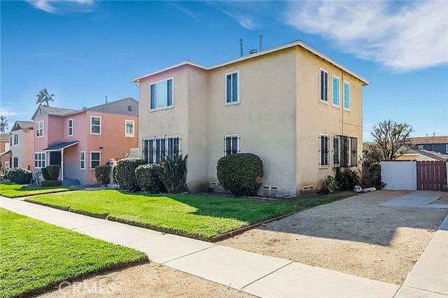 Image 3 for 10429 Haas Ave, Los Angeles, CA 90047