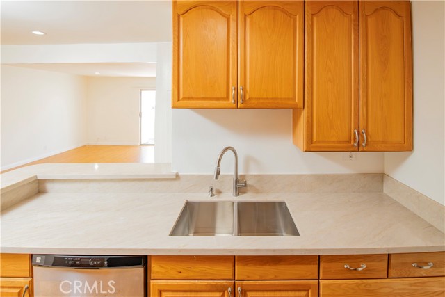 18620 Hatteras St, 249 photo 15