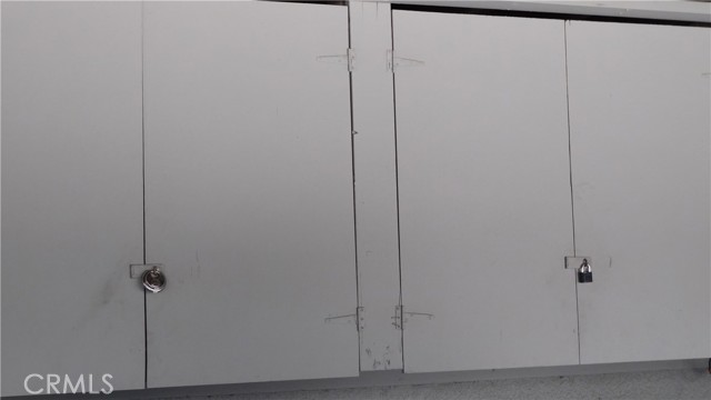 Detail Gallery Image 36 of 45 For 22030 Calvert St #3,  Woodland Hills,  CA 91367 - 2 Beds | 1 Baths