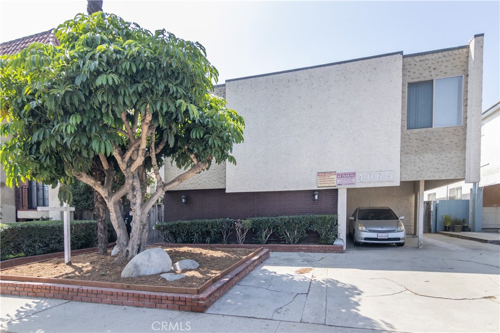 4065 Mclaughlin Avenue #2