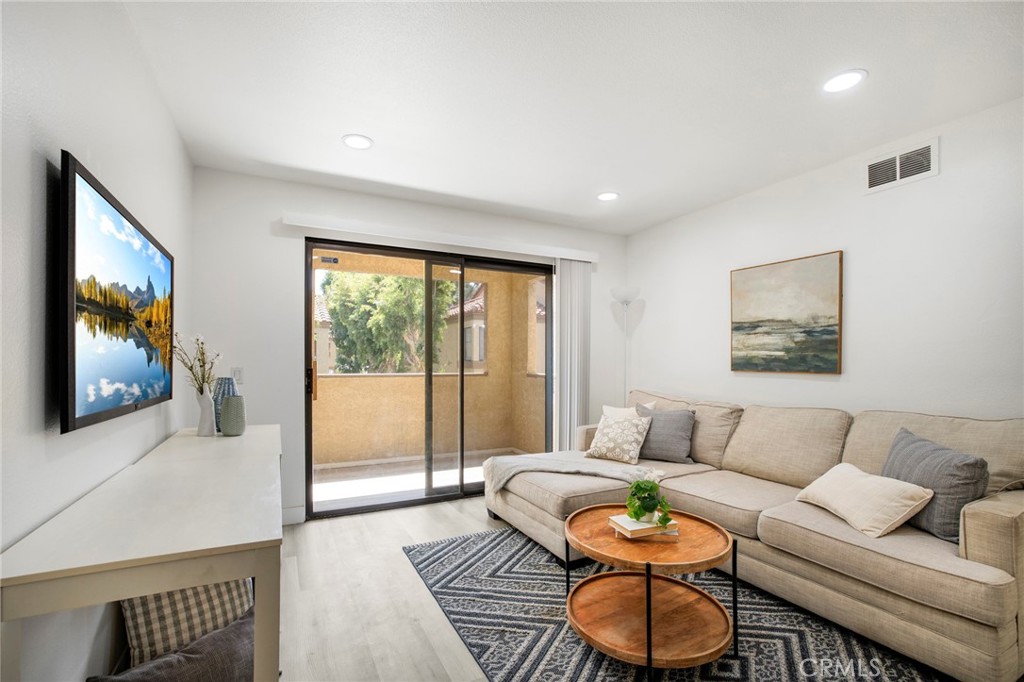 MLS #CV25180789 img 3