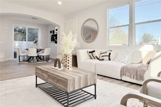 Detail Gallery Image 4 of 22 For 11237 Gladhill Rd #12,  Whittier,  CA 90604 - 3 Beds | 2/1 Baths