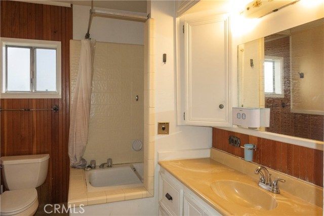 Detail Gallery Image 20 of 39 For 614 Lane, Yreka,  CA 96097 - 3 Beds | 2 Baths